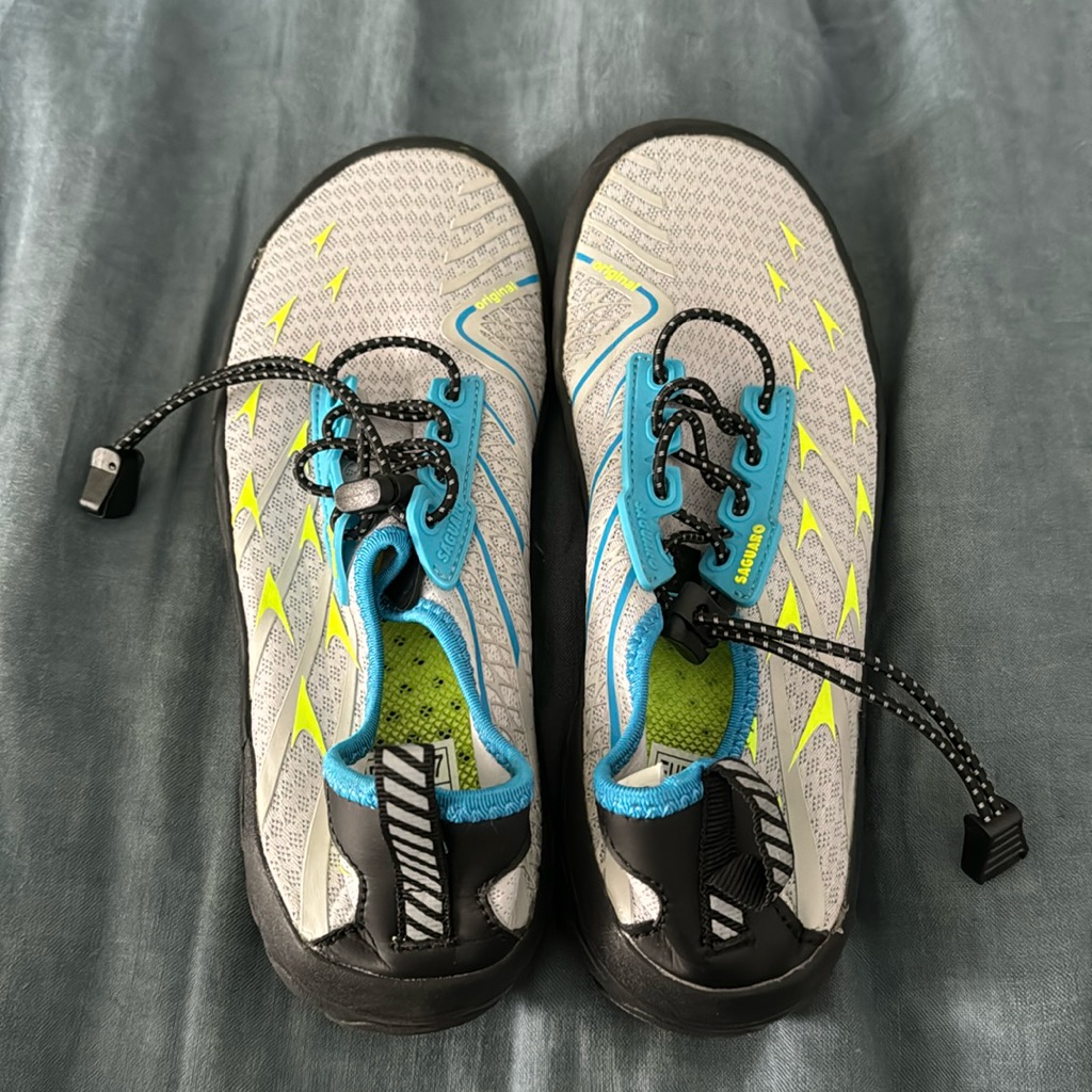 Brand New Water Shoes Size Eu 37